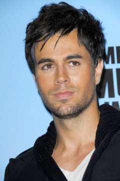 enrique-239x361.jpg
