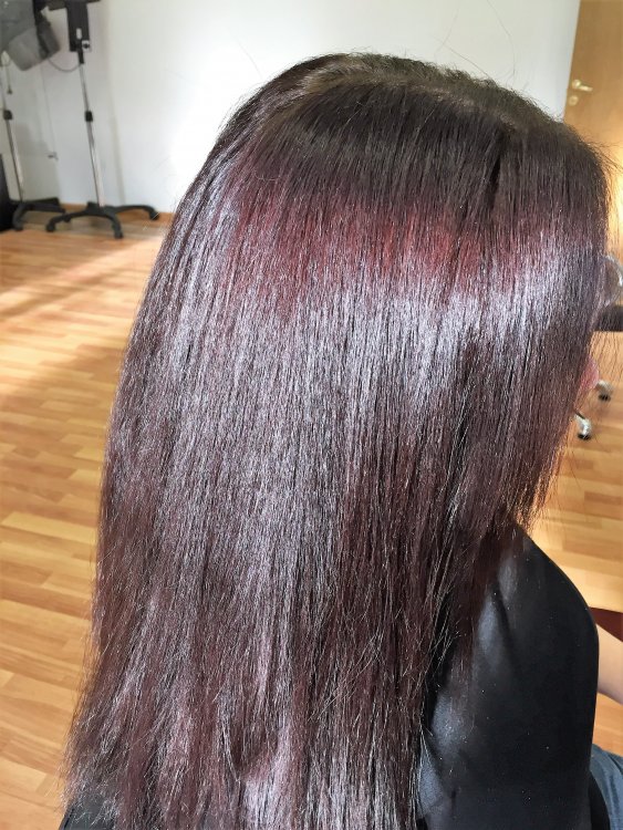 протянули брашингом по сухим волосам.JPG